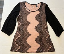 BKE Boutique 3/4 Sleeve Top Blouse Black Lace Overlay Pink Tee Women’s SZ MED