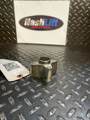 21064-T8200	PULLEY SPACER - FAN	FITS NISSAN	GOOD USED	HBU1:33