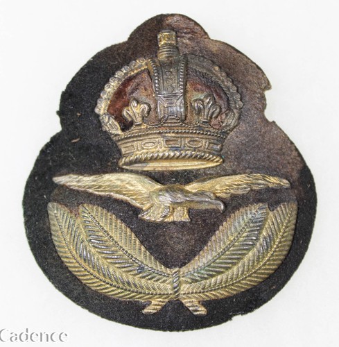 WW1 British RAF Royal Air Force Visor Hat Cap Badge. JR Gaunt. Felt Damage. A648