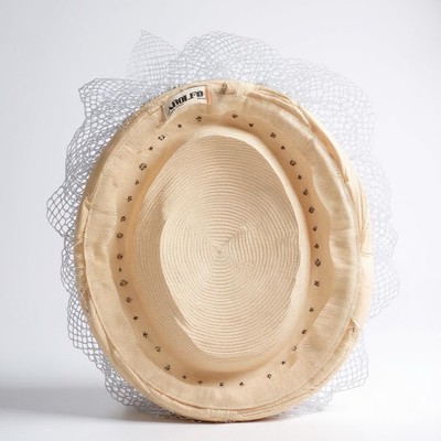 Adolfo ll Vintage 1963  Bridal Hat Elegant Tan Hat with White Lace Overlay Adolfo | Accessories | Adolfo Ll Vintage 963 Bridal Hat  main image 4