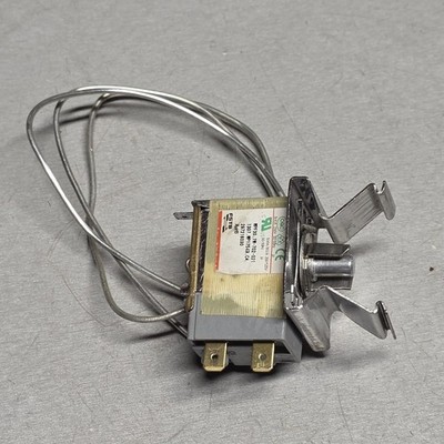 Electrolux Refrigerator Temperature Control Switch 216714600