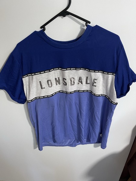 Londale London Women’s T-Shirt Tee Size 12 Blue White Black Casual