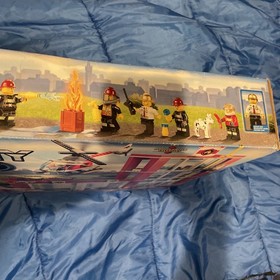 LEGO CITY: Fire Station (60004) - New & Sealed