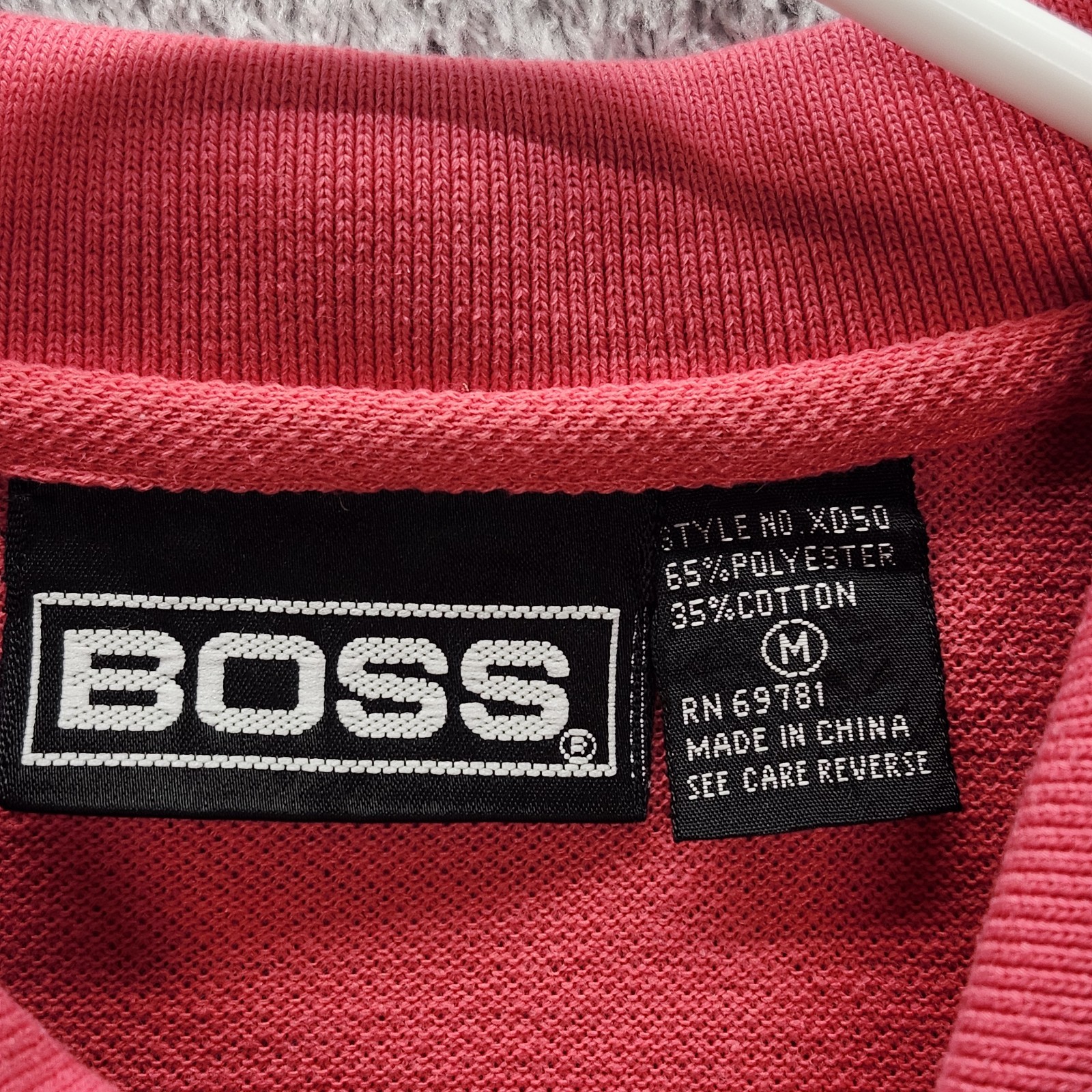 VINTAGE BOSS Red Coral Knit Polo Shirt Men's Medium M Poly/Cotton RN 69781 Logo thumbnail 7