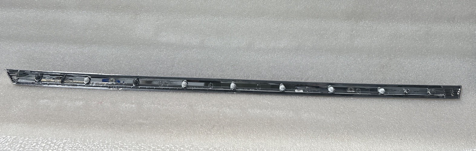 BENTLEY GT DOOR TRIM MOLDING LEFT DRIVER 2019 2020 2021 3SD853515G/H OEM