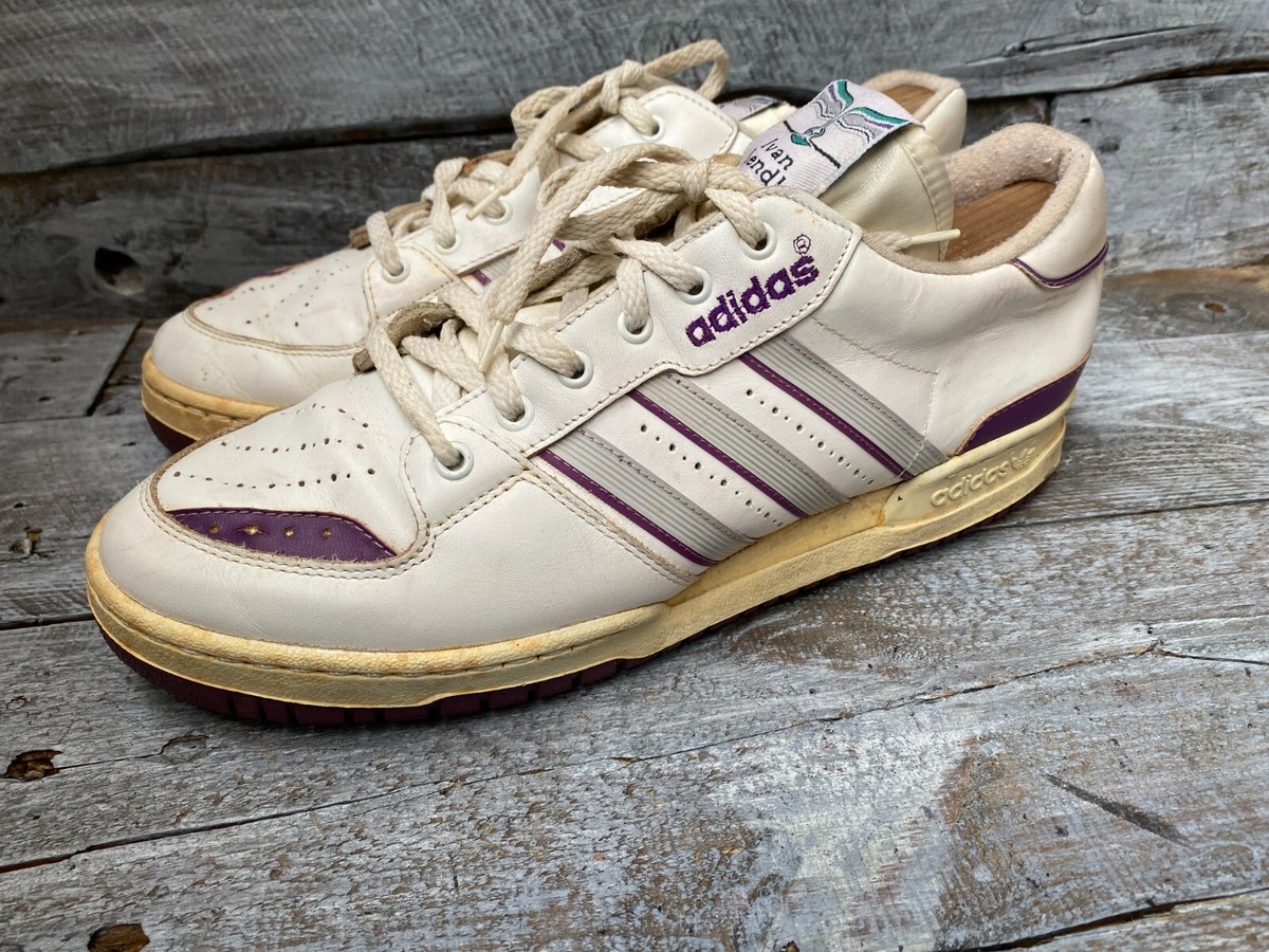 Vintage 80's Adidas white low top white leather sneakers