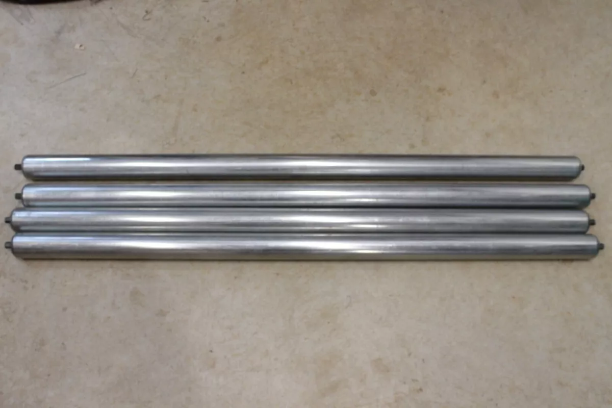 Gravity roller conveyor hot sale used