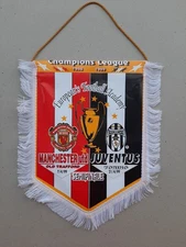 GAGLIARDETTO CALCIO JUVENTUS -MANCHESTER .SEMIFINALE 1999.