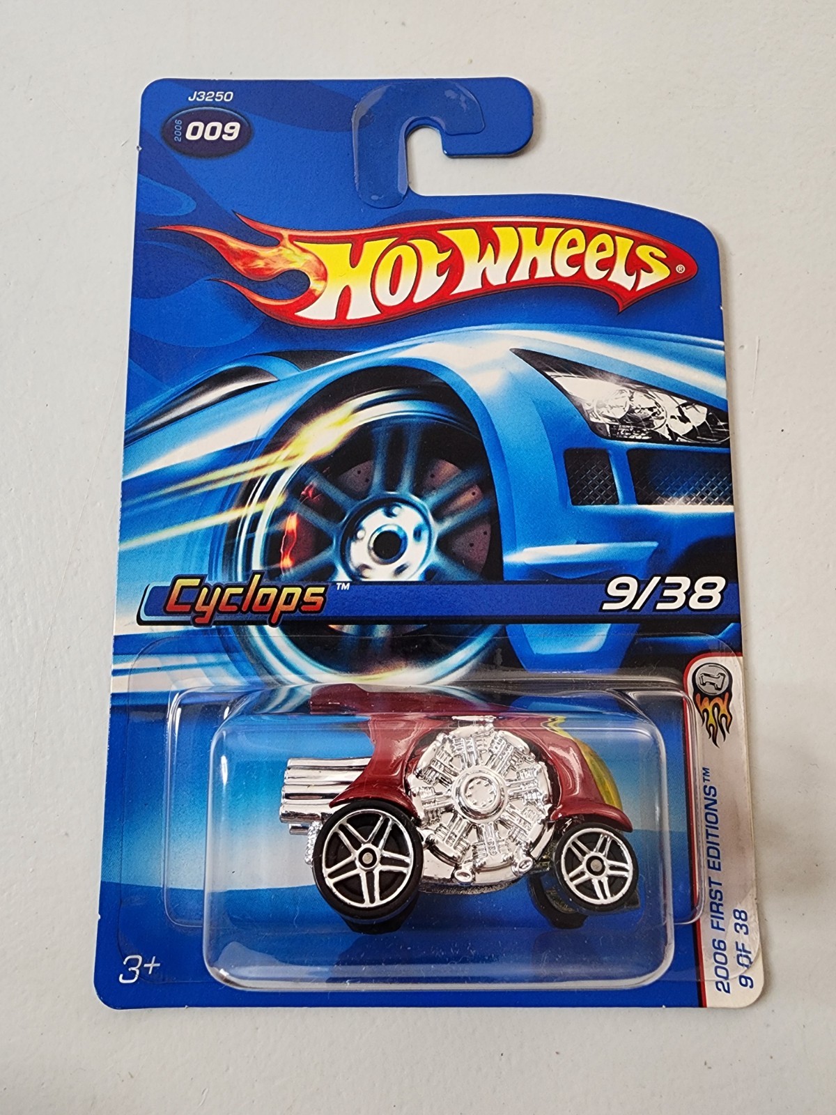 Hot Wheels Cyclops #009 First Editions 9 of 38 Red Die-Cast Car 2006