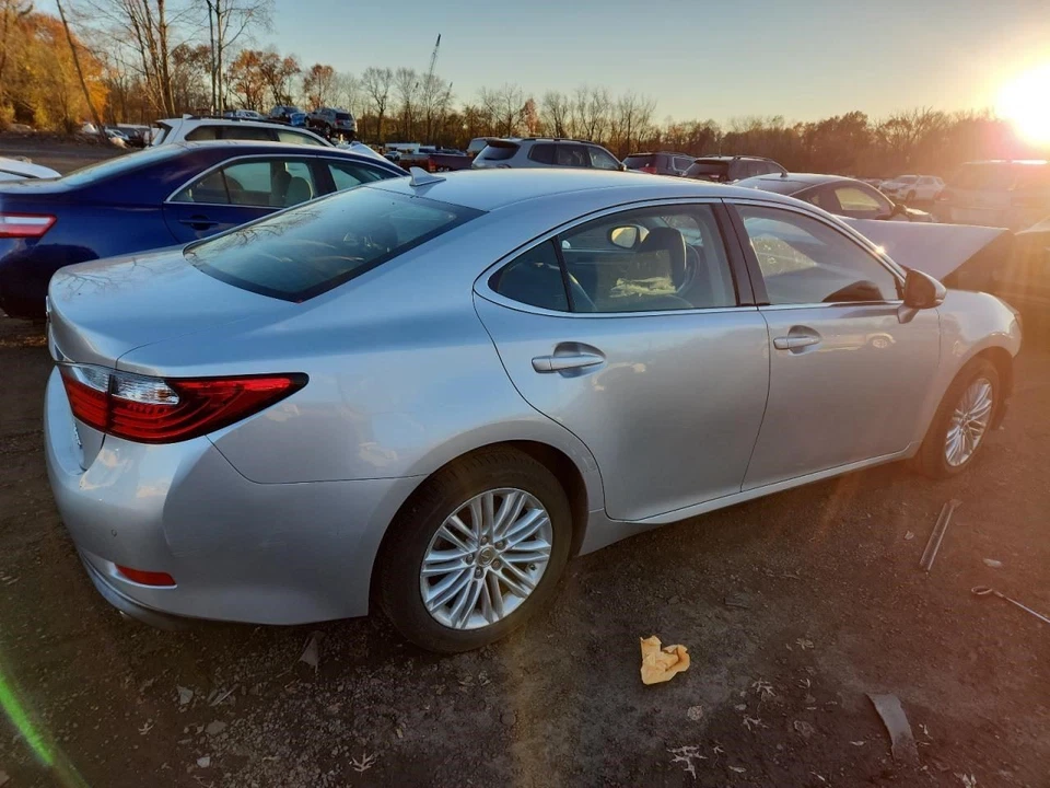 Complete Console Front Floor Without Wood Trim Fits 14-18 LEXUS ES300H 2063642 Foto 3 de 4