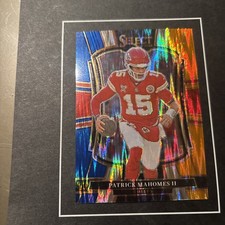 🔥2025 Panini Select - Premier Level Patrick Mahomes II Red & Blue Shock /35 🔥
