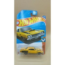 2025 HOT WHEELS MUSCLE MANIA #5/10 YELLOW '69 DODGE CORONET SUPERBEE