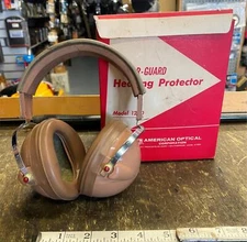 Vth American Optical Hear-Guard Hearing Protector Headset Shooting Ear Muffs Gun