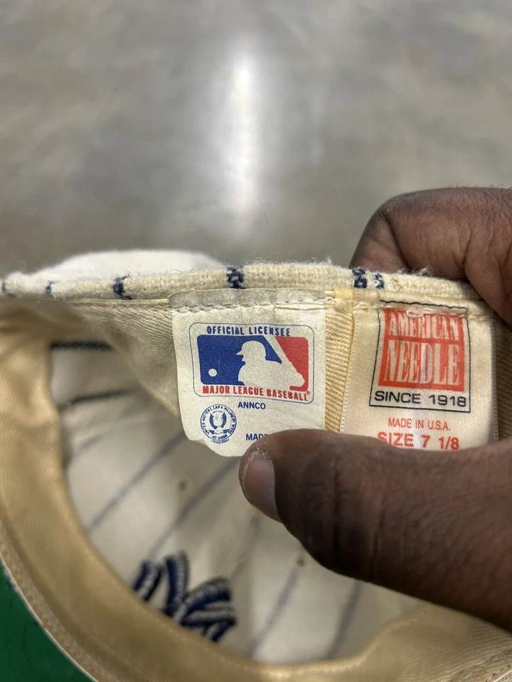 Vintage American Needle MLB Wool New York Yankees Pin Stripe Fitted Hat 7 1/8 - Image 4 of 4