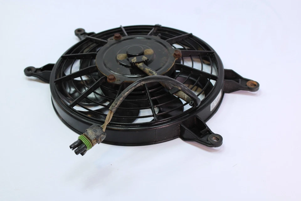 Radiador 09-12 CAN-AM OUTLANDER MAX 800R OEM 709200371 - Imagem 2 de 4