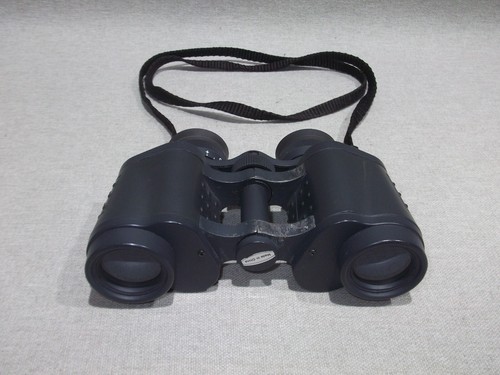 Vanguard BF-8300W 8 x 30 Binoculars w/ case - Picture 2 of 9