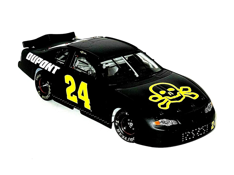 JEFF GORDON RETRO CUSTOM YELLOW SKULL & CROSSBONE #24 CHEVY BLACK 1/24 TEST CAR - Image 3 of 4
