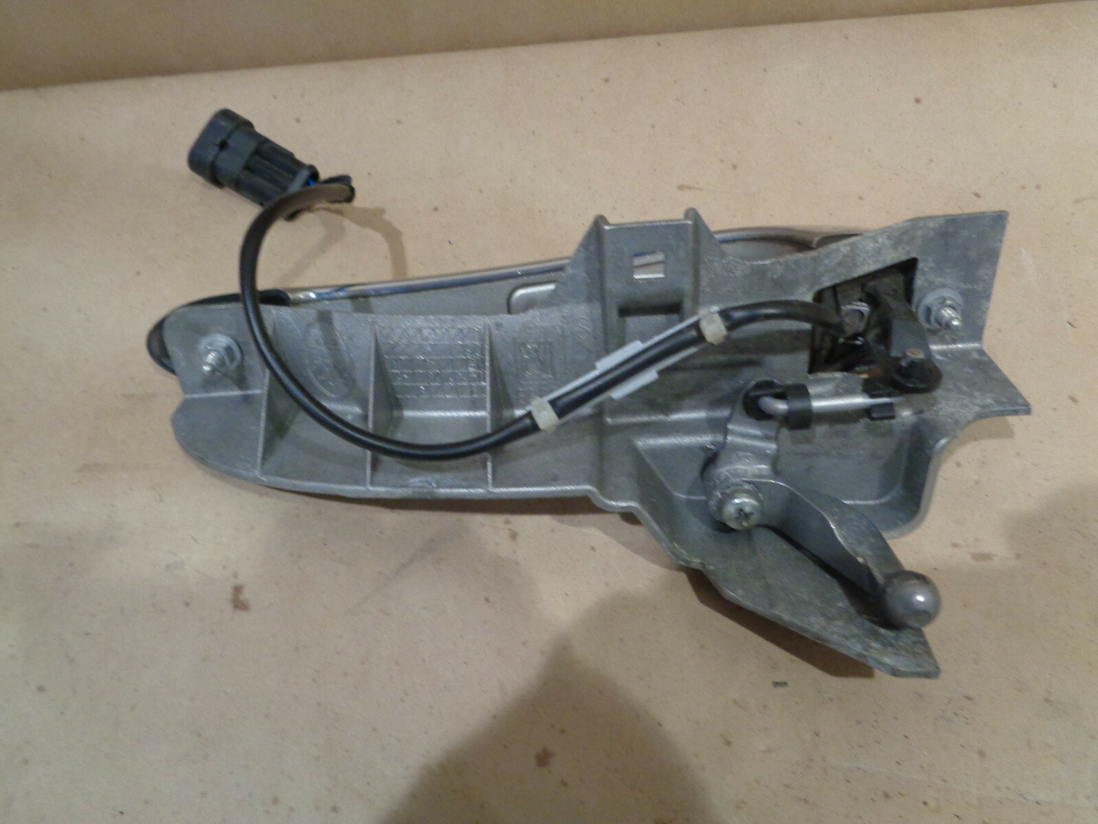 Maserati Quattroporte LH Rear Door Handle - P/N 68808900