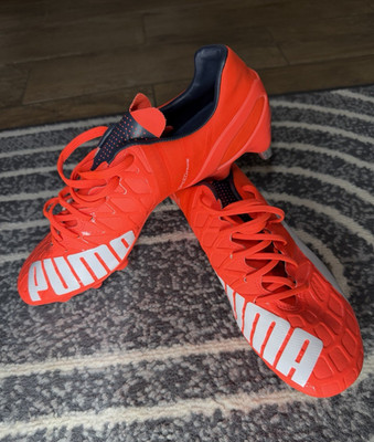 PUMA EvoSpeed Stollen Fußballschuhe EUR 43 Rot Weiß Synthetik Rasen