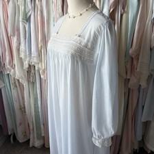 vintage christian dior soft baby blue cotton long sleeve nightgown L