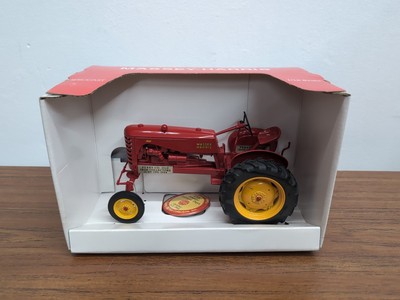 1/16 SpecCast Massey Harris  Colt  Wide Front Tractor Perry County Edition 