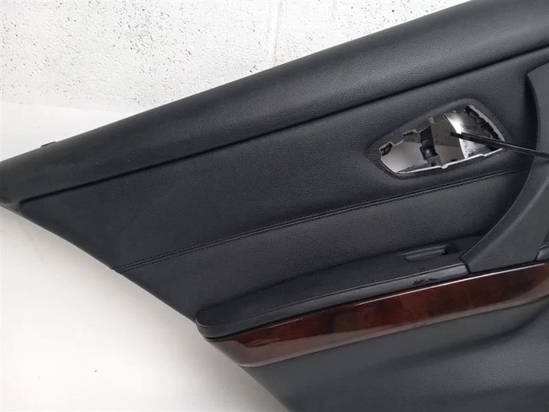 BMW SERIE 3 323i 2006-2011 panel de moldura de puerta trasera izquierda OEM 43806 Foto 2 de 4