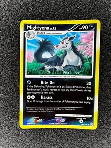 Mightyena 66/146 Legends Awakened Reverse Holo Uncommon Pokemon - DMG
