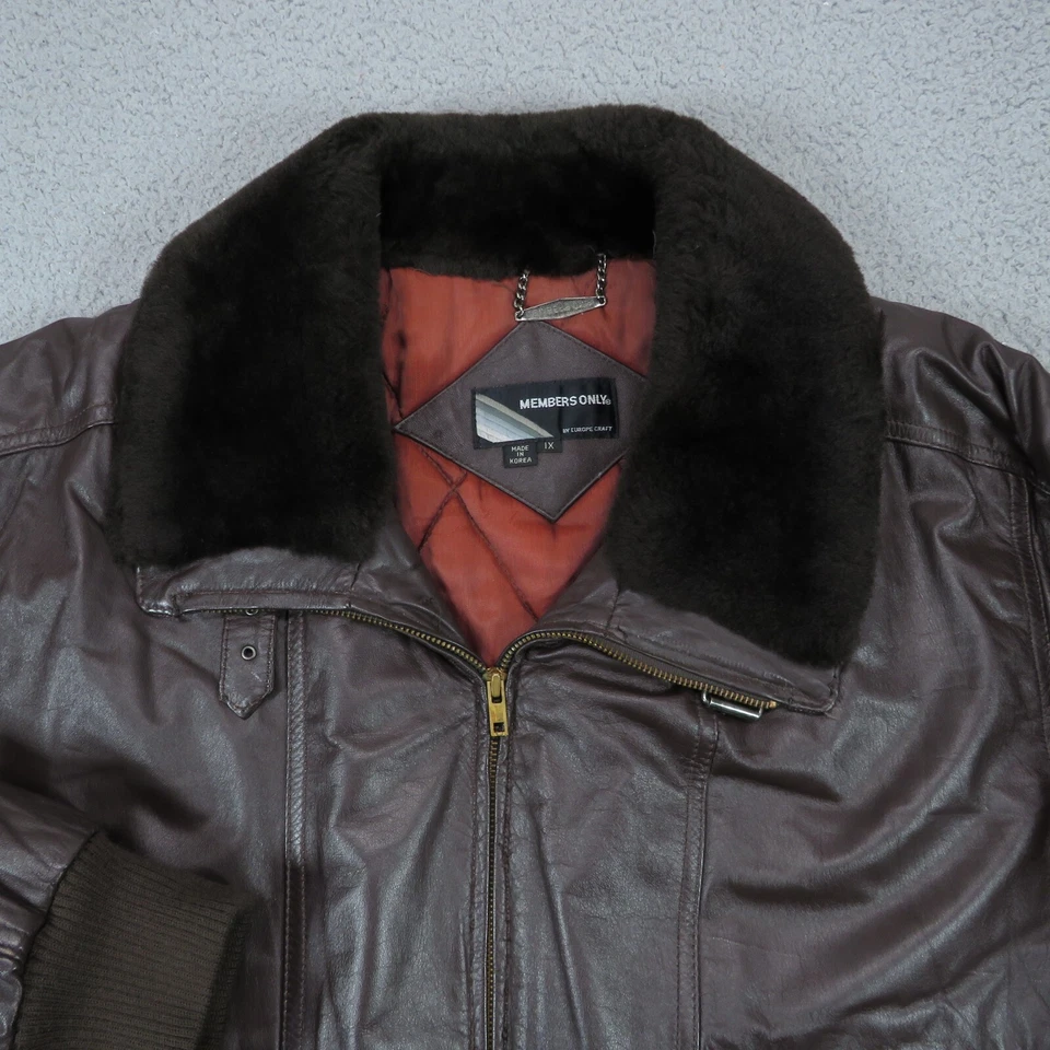 Chaqueta de Colección Solo Miembros Para Hombres XL Cuero Marrón Mouton Moto Café Corredor Abrigo Edredón Foto 3 de 4