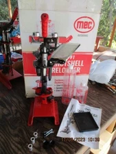 Mec New Shotshell Reloader SM82 Sizemaster 12ga