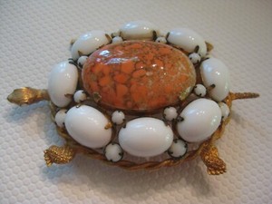 Authentic DeNICOLA Figural Turtle Brooch Mottled Coral & White Glass Cabochons Gold Plated