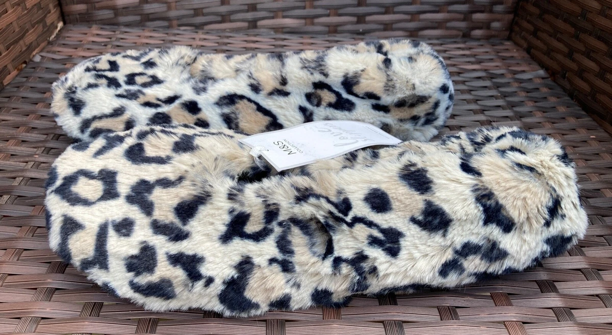 M and on sale s ladies slippers