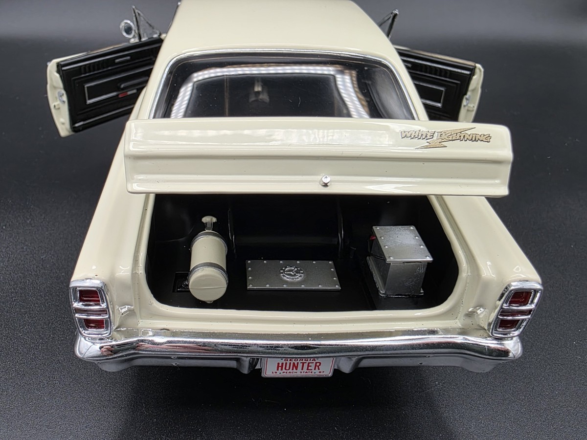 ACME GMP 1967 Ford Fairlane 427 SOHC White Lightning 1:18 Diecast