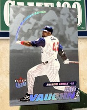 MO VAUGHN 2001 FLEER ULTRA BASEBALL #169P PLATINUM MEDALLION 32/50