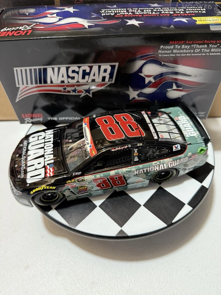 Dale Earnhardt Jr #88 Guardia Nacional Camuflaje 2014 1/24 Nascar Diecast Foto 2 de 4