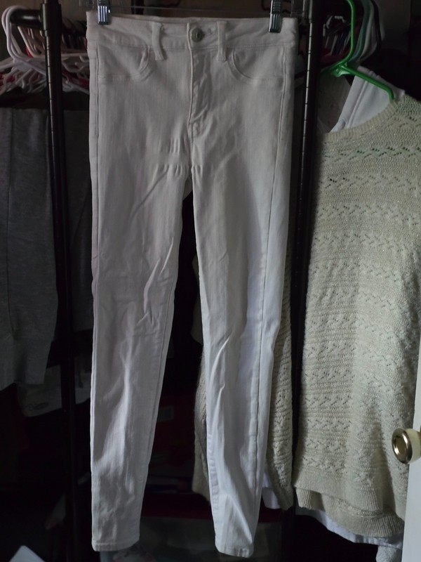 Women American Eagle White Denim High Rise Jeggings Size 2 Reg