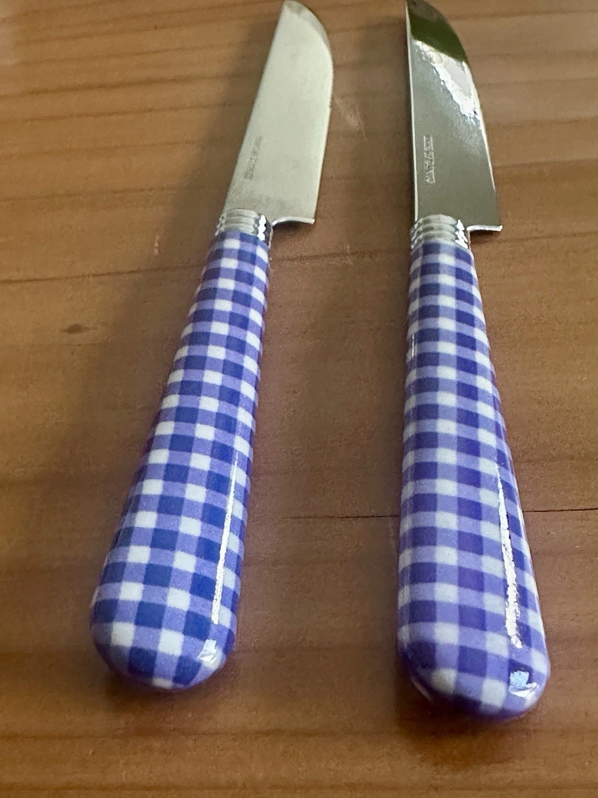 Pair of 2 Vintage Cooks Club PURPLE Gingham Dinner Knives - Serrated Checkered