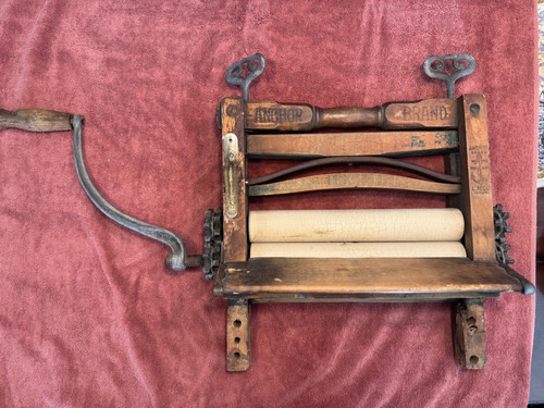 Working Antique Anchor Brand Clothes Wringer 1896