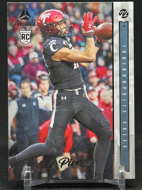 2022 Panini Luminance ALEC PIERCE Base Rookie Card Colts #124