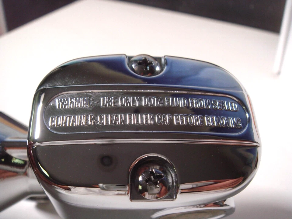 Cilindro maestro de freno trasero Harley FLT TC Dresser Tour cromado V-Twin 23-0874 T5 Foto 4 de 4