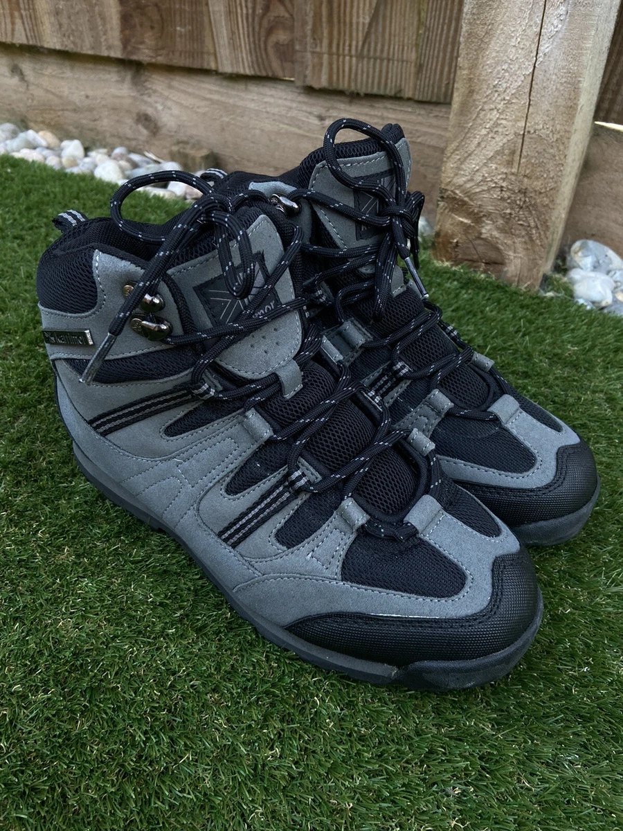 Walking boots size 5.5 shop