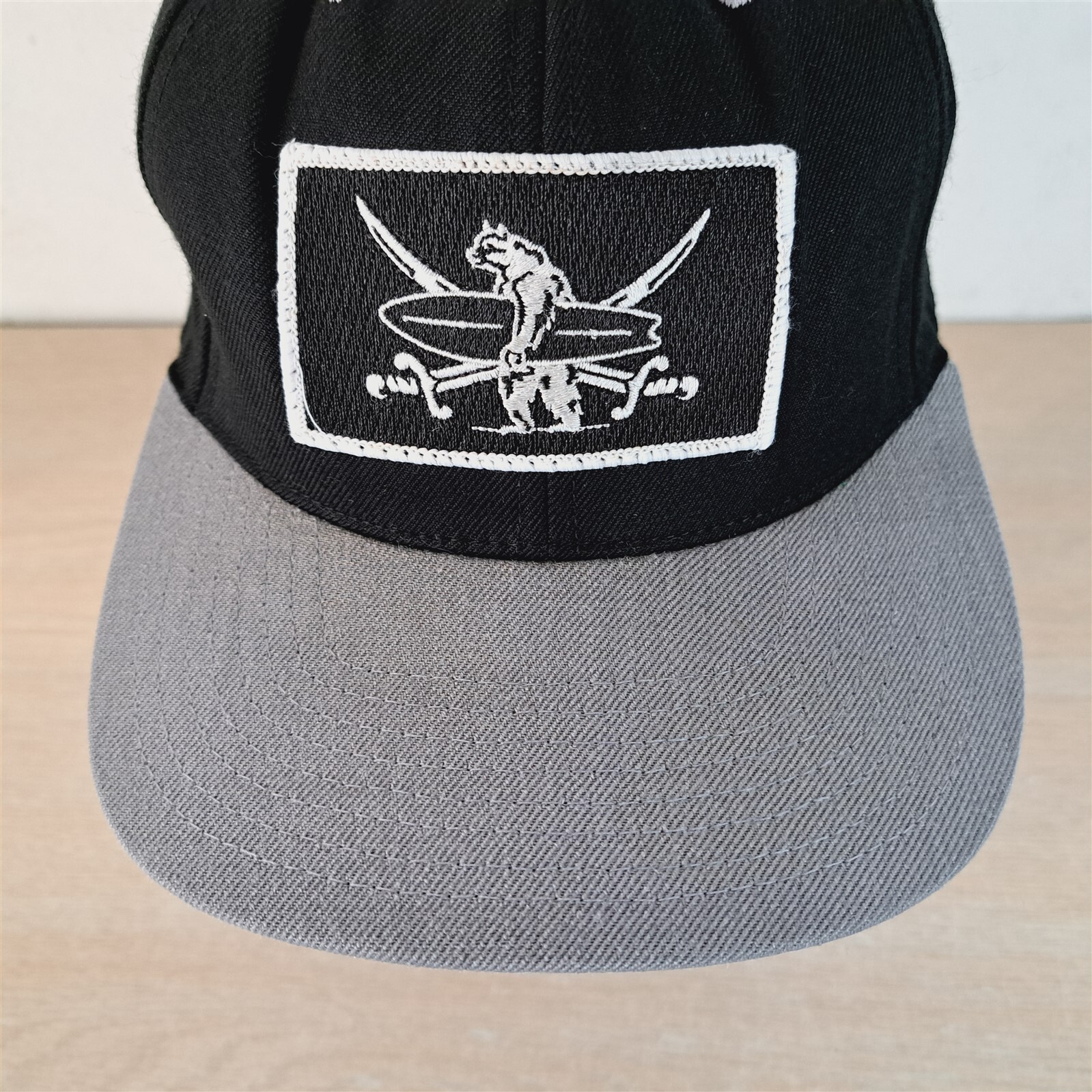 SURFBOARD/SWORD/ANIMAL PATCH ADJUSTABLE SNAPBACK … - image 8