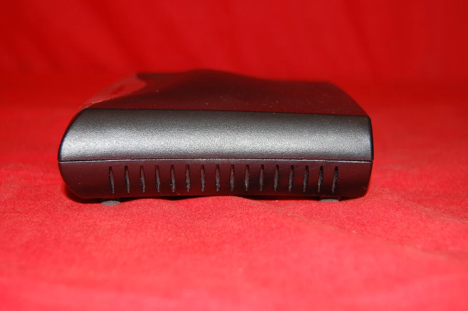 Efficient Networks 13A-5200-006 Speedstream 5200 DSL Modem Very Good 0677 - Image 3 of 3