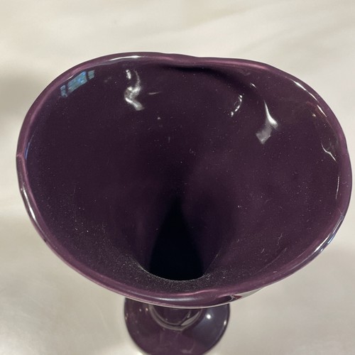 Vintage ROYAL HAEGER Pottery Purple Glossy Glazed Trumpet 10” Pedestal Vase - Picture 7 of 12