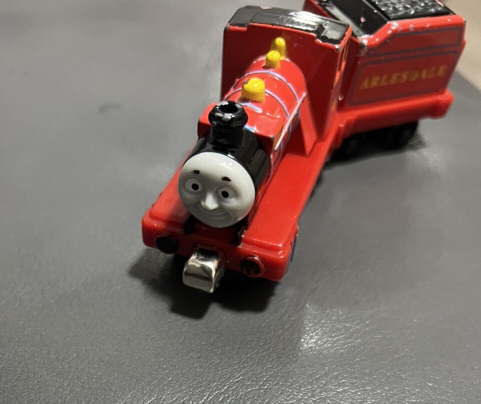 Picture 2 of 12