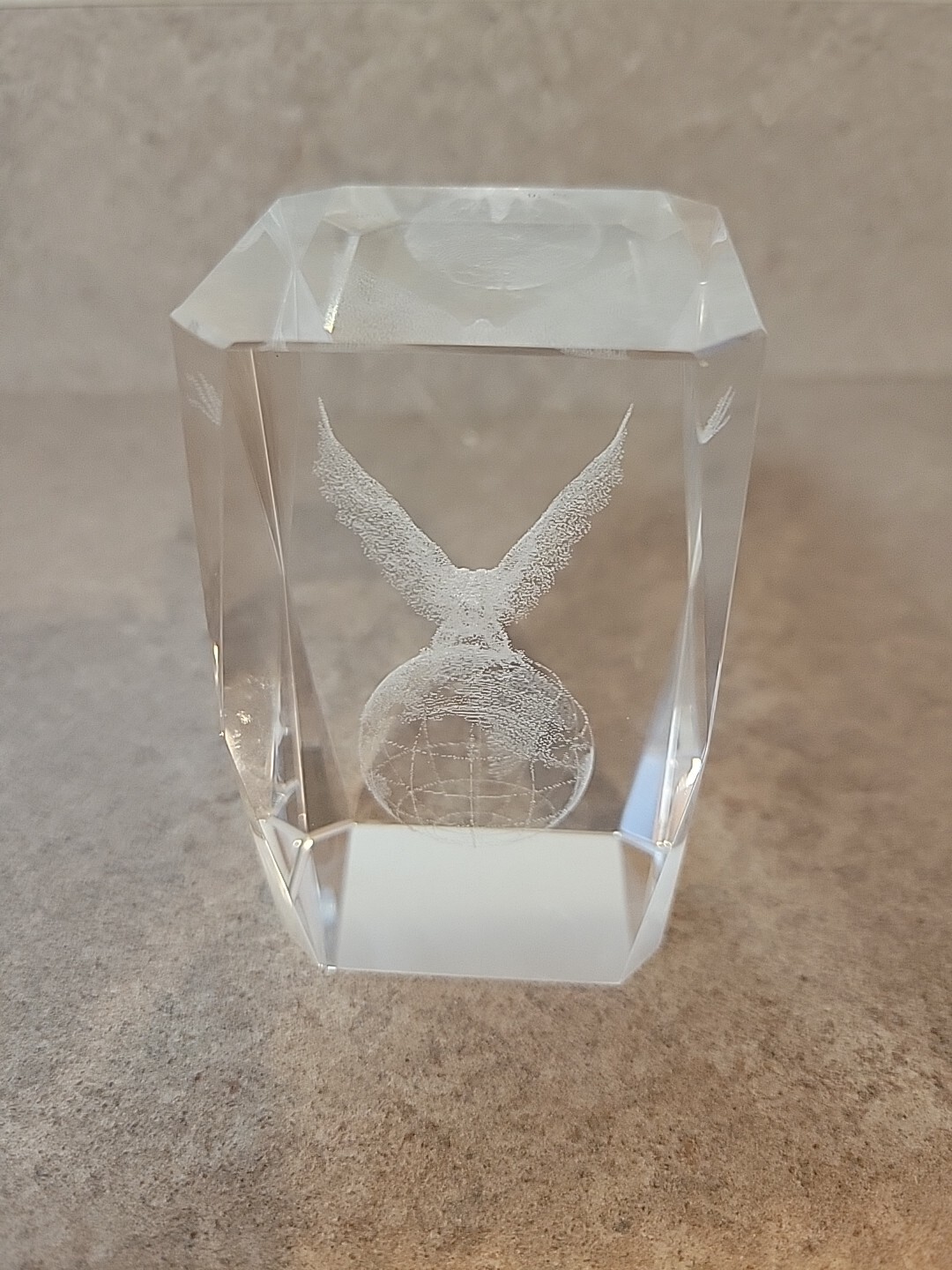 Eagle on Globe Glass Paper weight 3d laser etched hologram effect patriotic USA