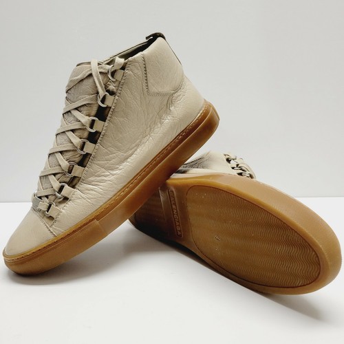 balenciaga arena khaki