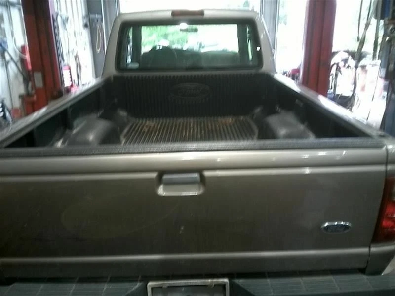 Chassis ECM Under Center Dash STX Fits 01-06 RANGER 97746 - Image 4 of 4