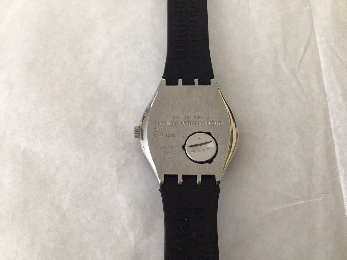 Vintage Swatch Swiss Irony Black AG 1999 Quarts Wrist Watch.Runs 