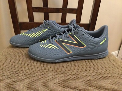 Boy s Brand New Without Box New Balance Tekela Soccer Shoes. Size 4.5