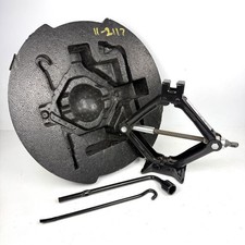 2006-2016 Hyundai Sonata Jack And Tool Kit Oem 2006-2016 Hyundai Sonata Jack And Tool Kit Oem
